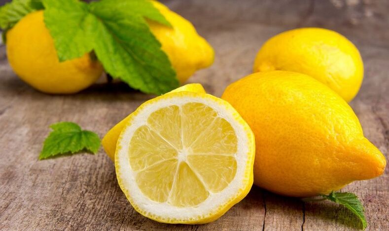 Limone usato per curare l'osteocondrosi