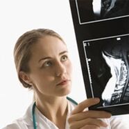 La diagnosi di osteocondrosi è specificata usando un esame del raggio X